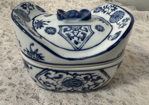 Vintage chinese blue white - chinese,